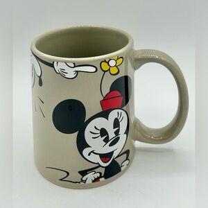 Disney Jerry Leigh Mickey Mouse Coffee Mug 8 oz